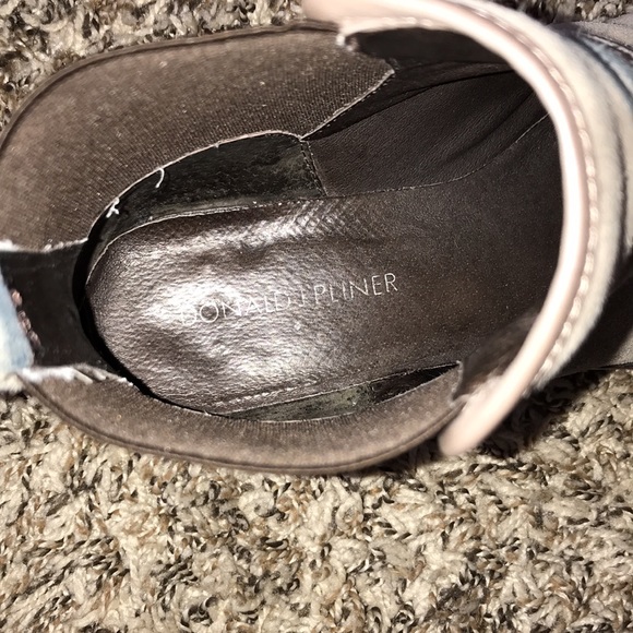 Donald J Pliner suede Chelsea boots - Picture 6 of 7